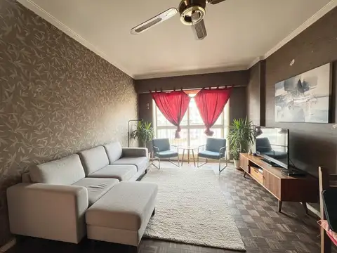 VENTA DEPTO 3 AMBIENTES CON BALCÓN  PISO ALTO  EN BELGRANO A REFACCIONAR