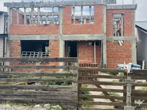 Venta Casa a terminar Planos Aprobados 