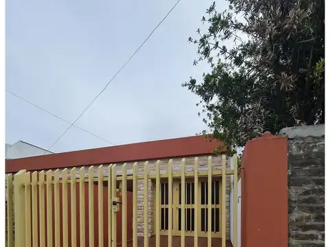 Casa en Venta en Mariano Acosta, USD 160.000