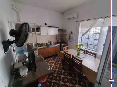 Casa 5 ambientes con 1 baño