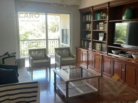 Rivadavia al 600