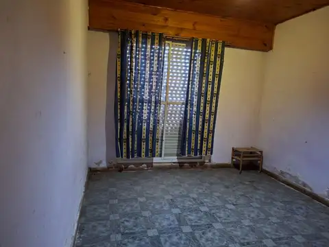 VENTA CASA A RECICLAR P. MOGOTES