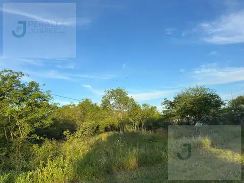 Terreno en esquina en Puerto Tirol