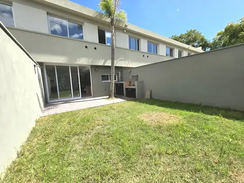 Casa en Alquiler de 2 dormitorios