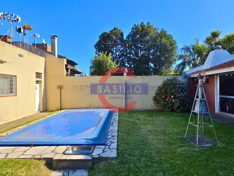 VENTA | CASA DE 3 AMBIENTES SOBRE LOTE DE 541 M² EN EXCELENTE ZONA DE VILLA ADELINA