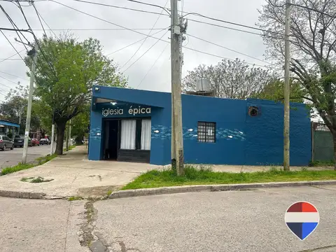 LOCAL EN VENTA EN EZEIZA  ESQUINA DOBLE PERCIANA