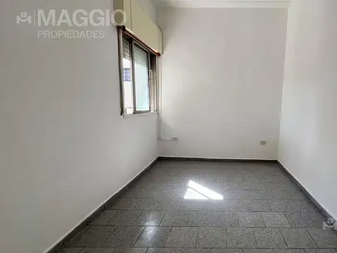 Depto Tipo Casa en Venta al Este