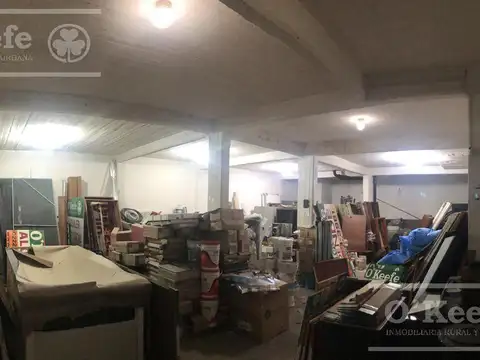 Amplio galpón en VENTA en Quilmes Centro