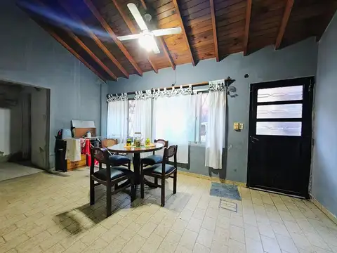 Casa en venta 4 ambientes quincho garage APTO CREDITO