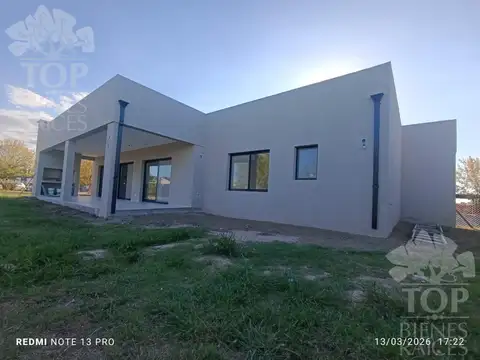 Hermosa casa ,lote interno en golf