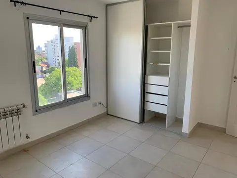 Departamento en Alquiler en Campana, $ 650.000