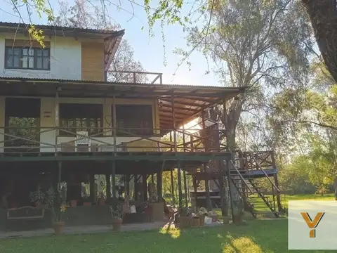 Casa en venta - 4 Dormitorios 2 Baños - Tigre