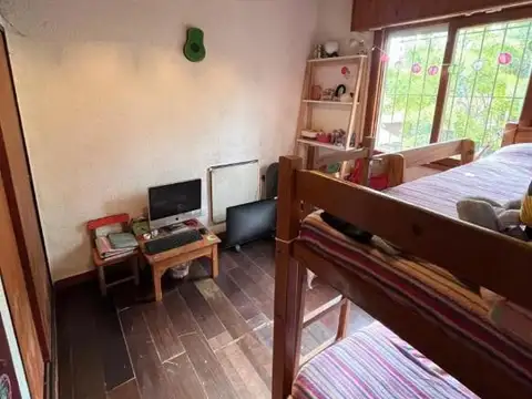 Depto Tipo Casa en Venta 40 años