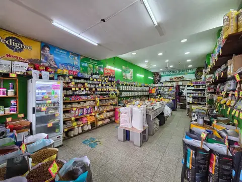 LOCAL EN VENTA EN CENTRO COMERCIAL DE POLVORINES