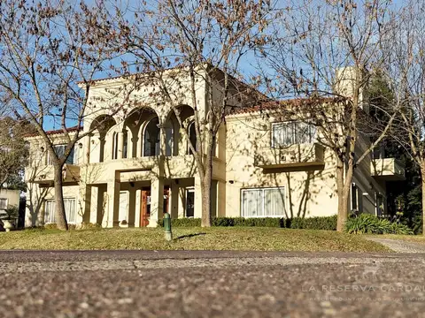 Casa en Venta en La Reserva Cardales, Countries y Barrios Cerrados en Campana