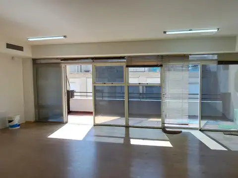 Oficina en Microcentro