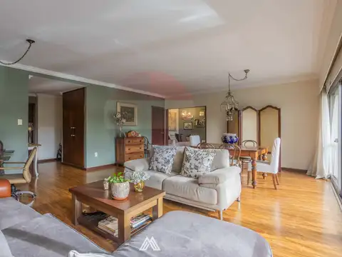Alquiler apartamento tres dormitorios gge Pocitos