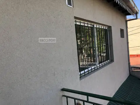Depto Tipo Casa en Alquiler de 2 ambientes