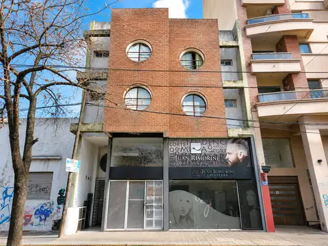 10  e/ 60 y 61 1300, Piso 1
