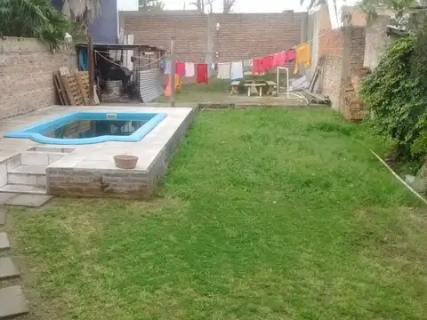 Casa en Venta con 1 cochera