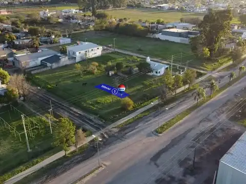 Se vende Lote 2 sobre Ruta 40