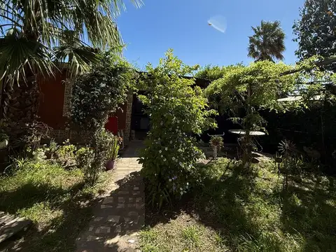 Casa con gran parque - Martin Fierro