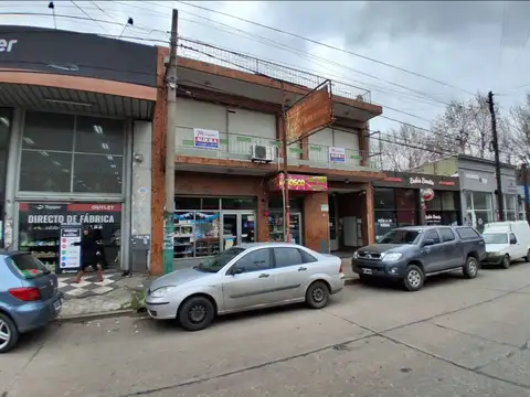 ALQUILER SALON