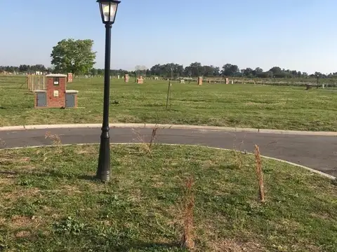 Terreno en Venta en Pilar del Este - Santa Lucia, USD 25.000