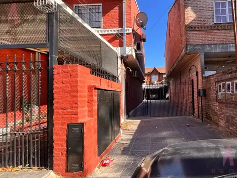Duplex proximo acceso oeste Moreno