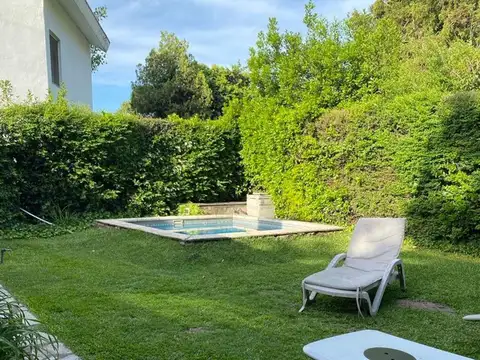 Casa Venta 5 ambientes + Pileta Country Mi Refugio
