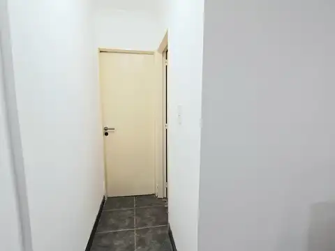 Juan Manuel De Rosas 1500, Piso 00