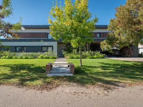 Casa en Venta en Haras San Pablo, USD 490.000