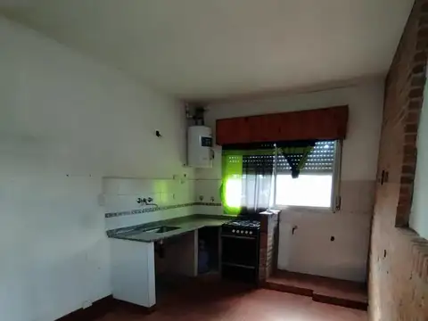 SE ALQUILA PH PLANTA ALTA 3 AMBIENTES