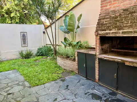 Casa en Venta en Olivos Maipú/Uzal, USD 370.000