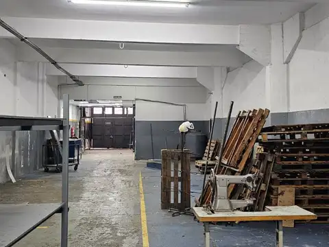 ALQUILER – IMPORTANTE NAVE C/OFICINAS EN VILLA MADERO – 1.800 M2