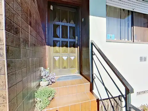 Depto Tipo Casa en Venta en Parque Avellaneda, USD 114.000