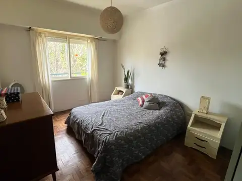 PH EN VENTA LA PLATA 3 DORMITORIOS Y BALCON