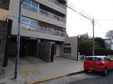 Alvear al 2200
