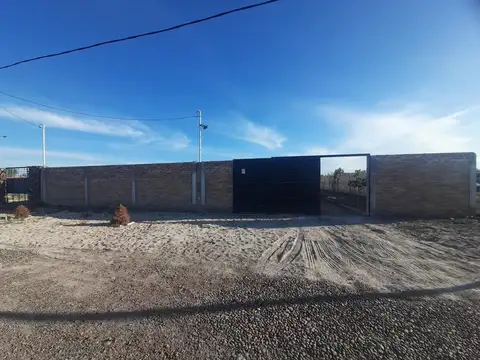 VENTA QUINCHO CON PILETA COLONIA SEGOVIA