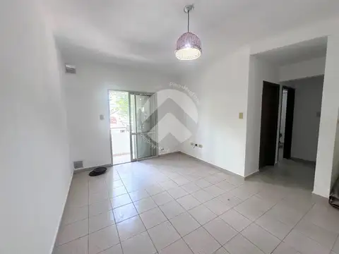 DPTO. EN ALQUILER - 2 DORMITORIOS C/COCHERA