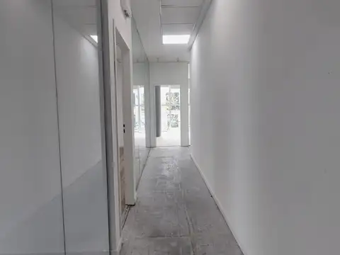 Oficina en Alquiler al Noroeste