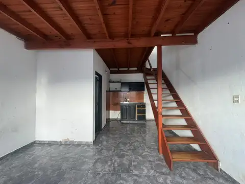 VENTA - TRES AMBIENTES - MORON