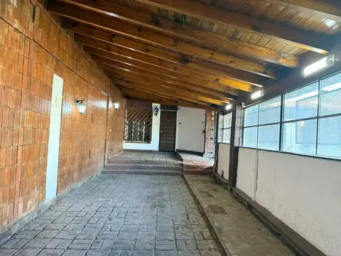 Venta casa 5 ambientes Pilar