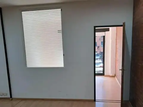 Alquiler de Oficina Comercial de 110 m² en Puerto Madero