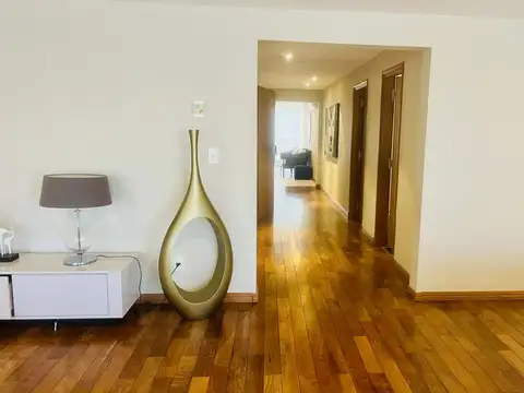 Luis Alberto de Herrera 100, Piso 1