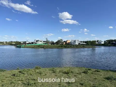 Terreno en Venta de 952,0 m2