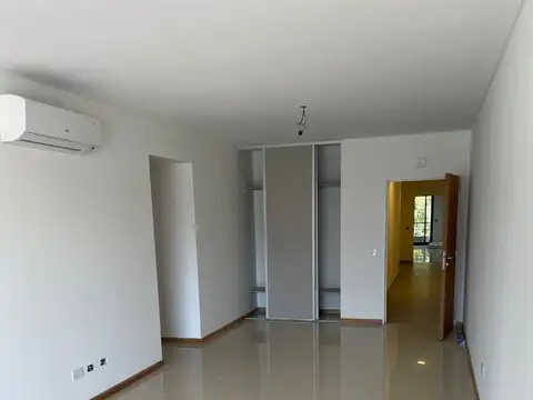 SEMIPISOS DE CATEGORÍA CON COCHERA INCLUIDA