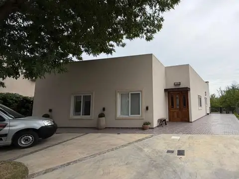 Alquiler casa parque La Cañada Pilar