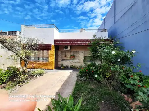 Depto Tipo Casa en Venta de 3 dormitorios