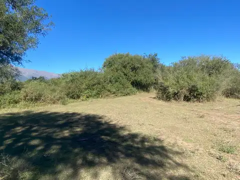 18 Has. con casa a terminar en Quebracho Ladeado